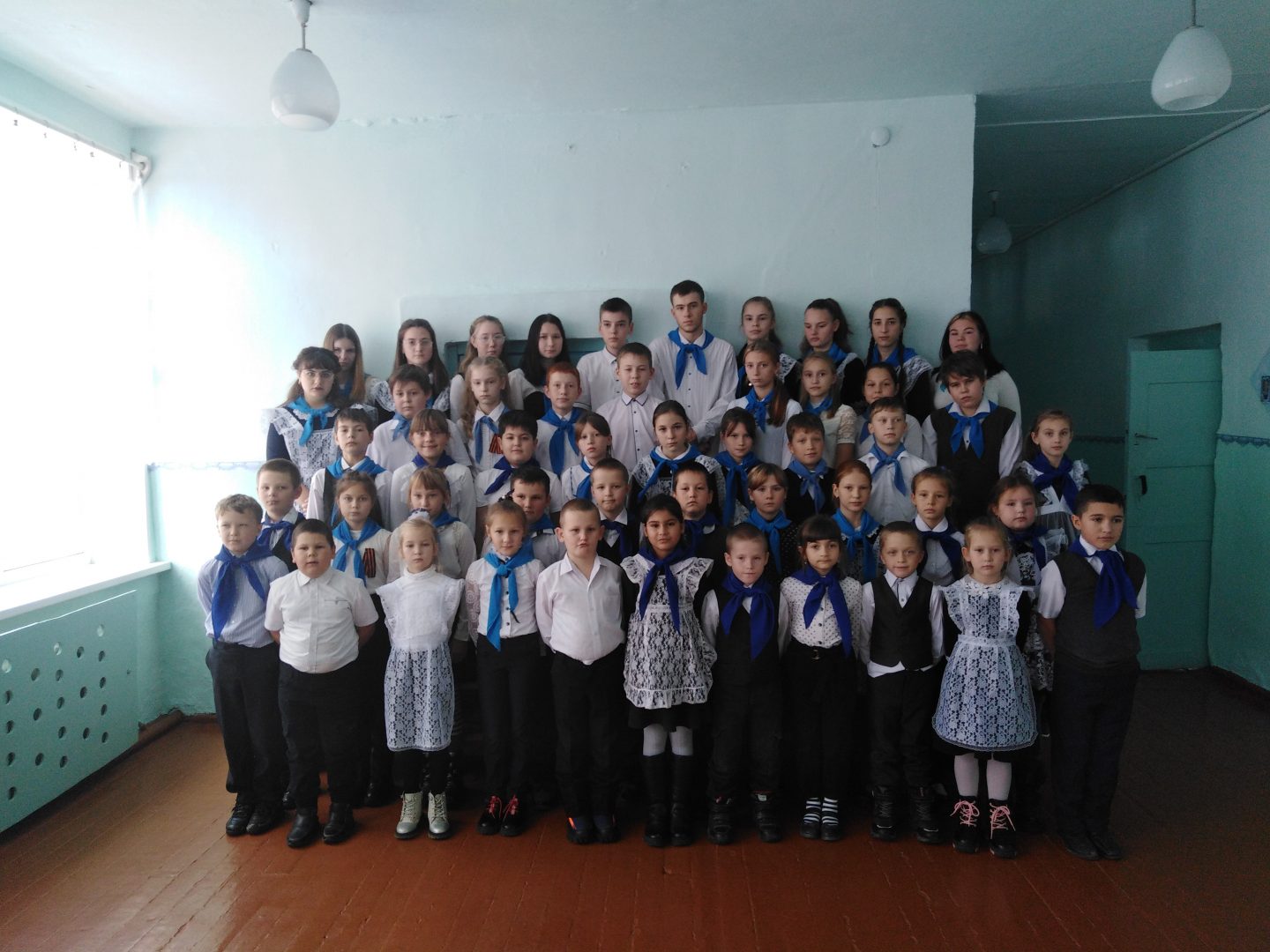 Первая репетиция хора.